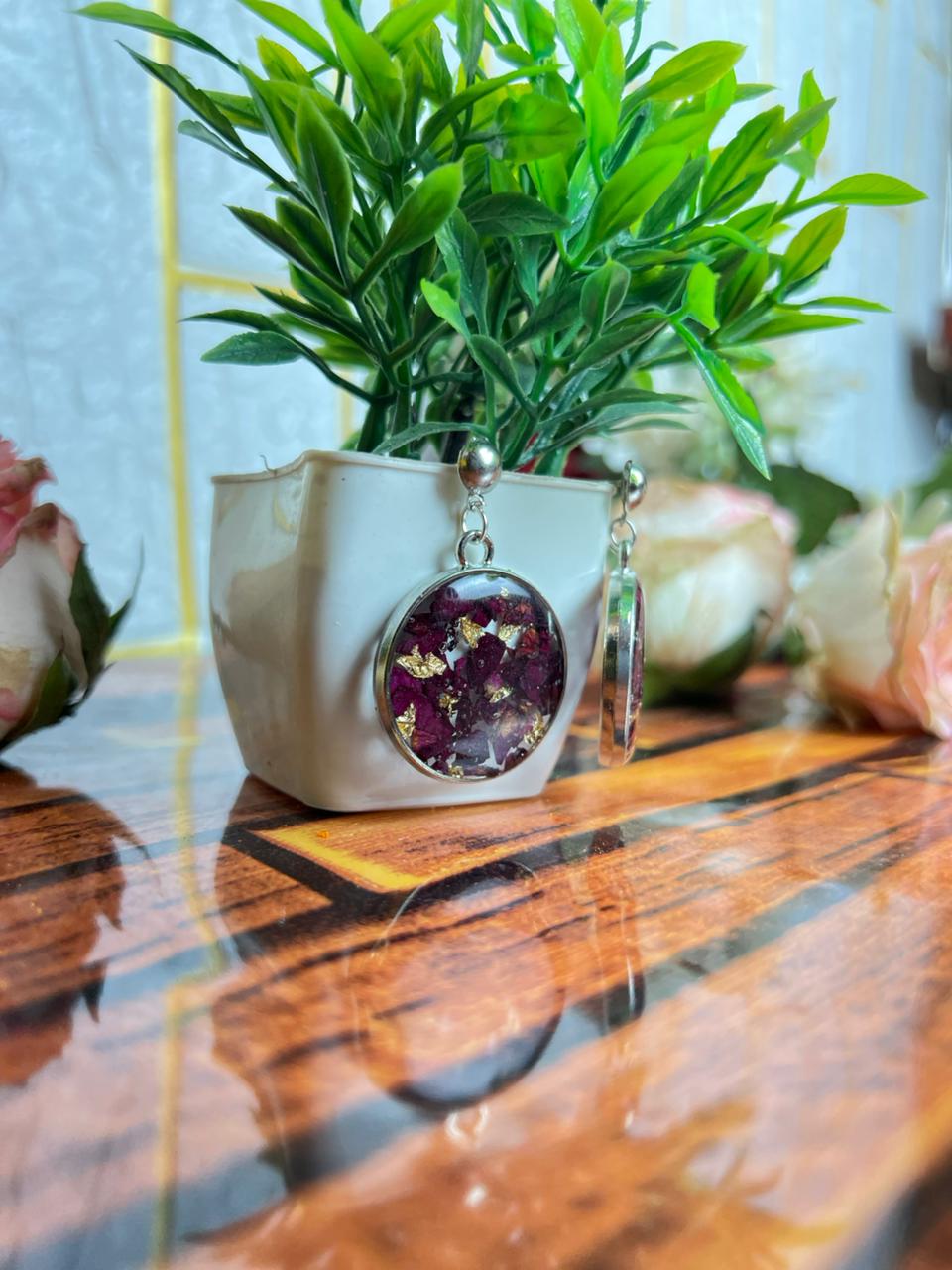 Resin Flowers completely Jewelry set with Ring, Pendent, Bracelate, Jumka, Earing, Flowers prservation