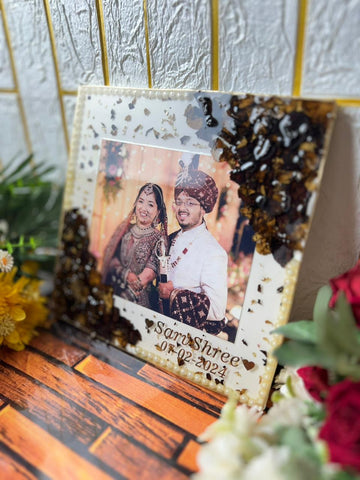 Resin 10inch squre with Couple Photo & Name Date with Pearls Border Varmala Preservation