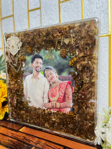 Resin 10inch Acrallic Frame with Flowers Petals & Pearls with Couple Photo Frame with Name & Date Varmala Preservation