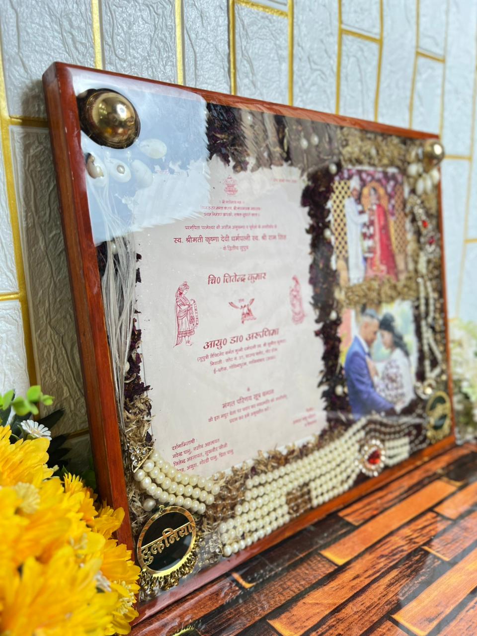 Resin 15by18inch Beautiful Wooden frame with Varmala Flowers & Couple photo, Kantha, Keleers with Kalangi, Weeding-Card, With Bride Broch Varmala Preservation