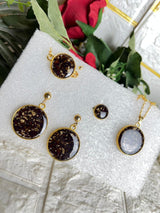 Resin Arch Shape Block with infinity sign & Butterfly's Sign With Flowers / Resin completely Pendent set with Real Roses Petals Flowers Preservation