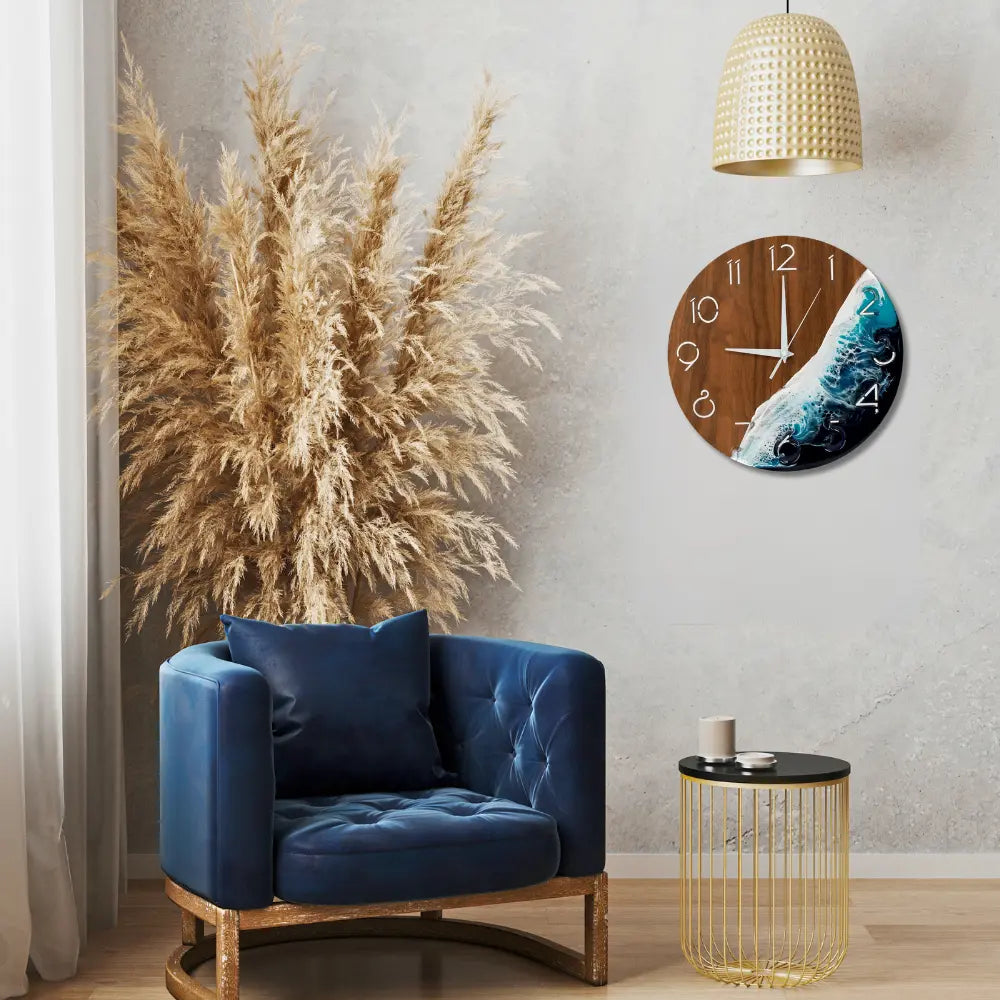 Glamarous Resin Wall Clock For Home Renovation