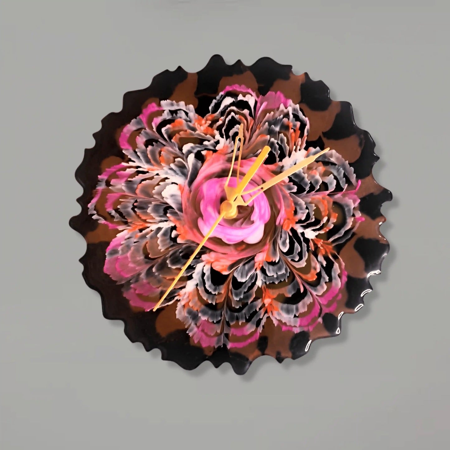 handmade-resin-wall-clock-3d-flower-and-agate-design