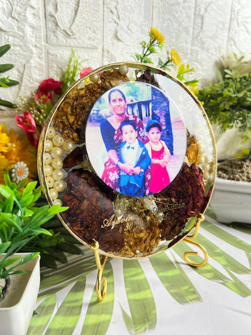 Resin 6inch block with metal stand & Couple photo & Name Date Varmala Preservation