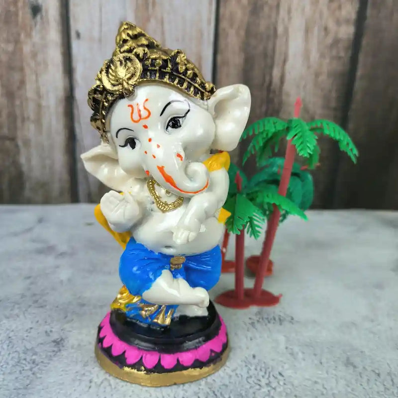 Lord Ganesh ji Decorative Statue Showpiece for Pooja, Car Dashboard, Living Room, Bed Room, Office Desk and Home Decor