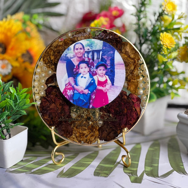 6 Inch Varmala Block with Couple Photo on Metal Stand, Four Styles