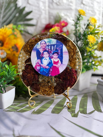 Resin 6inch block with metal stand & Couple photo & Name Date Varmala Preservation