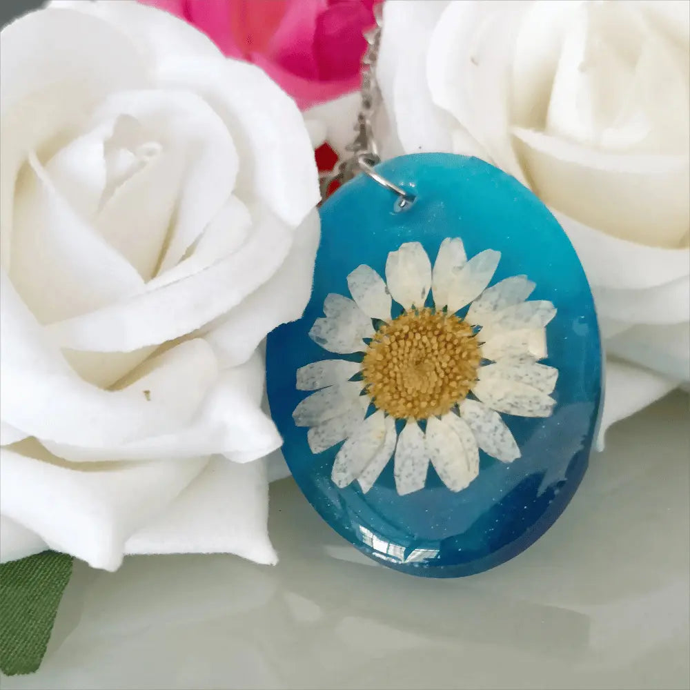 Resin Pendant Jewellery With Daisy Blue Botanical for sale