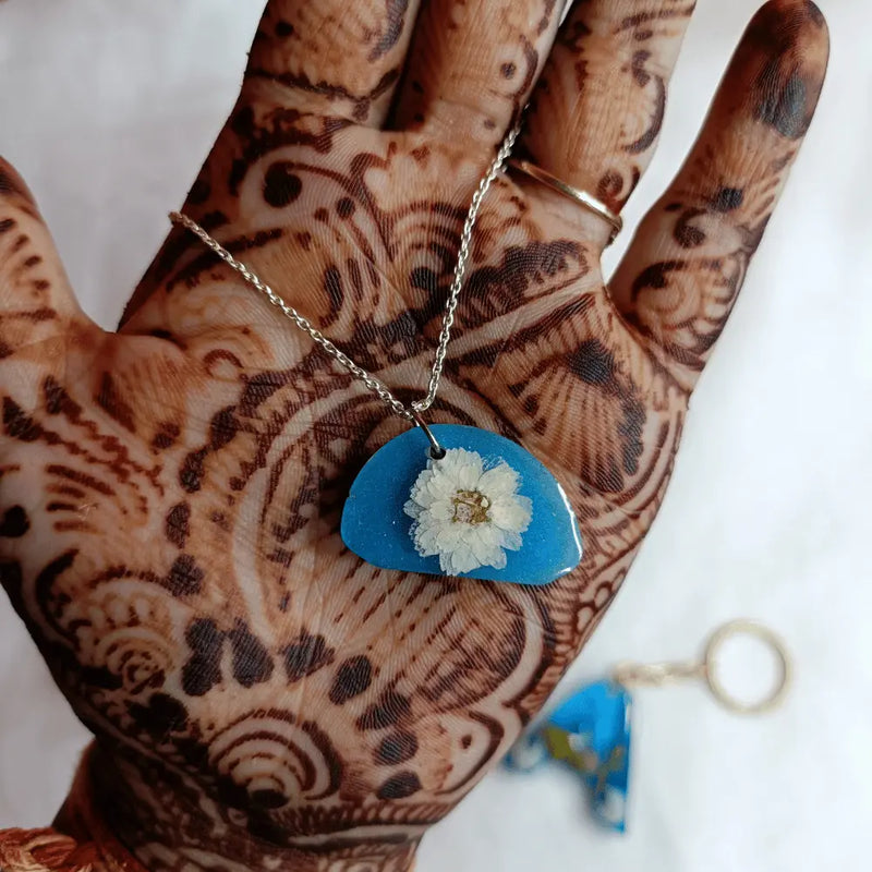 Resin Preserved Flower Jewellery online