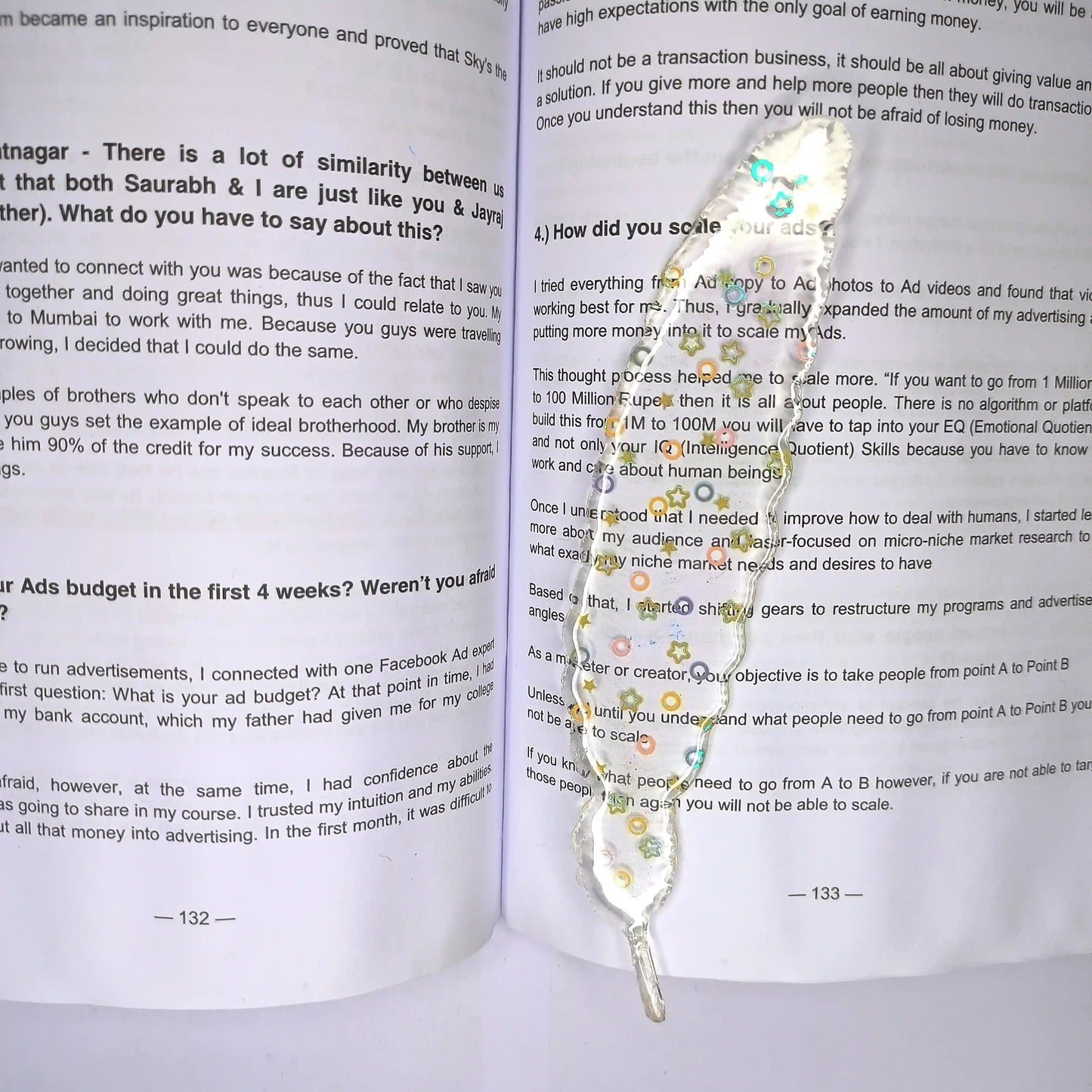 Shop Trendy Transparent with Small Star Circle resin bookmarks
