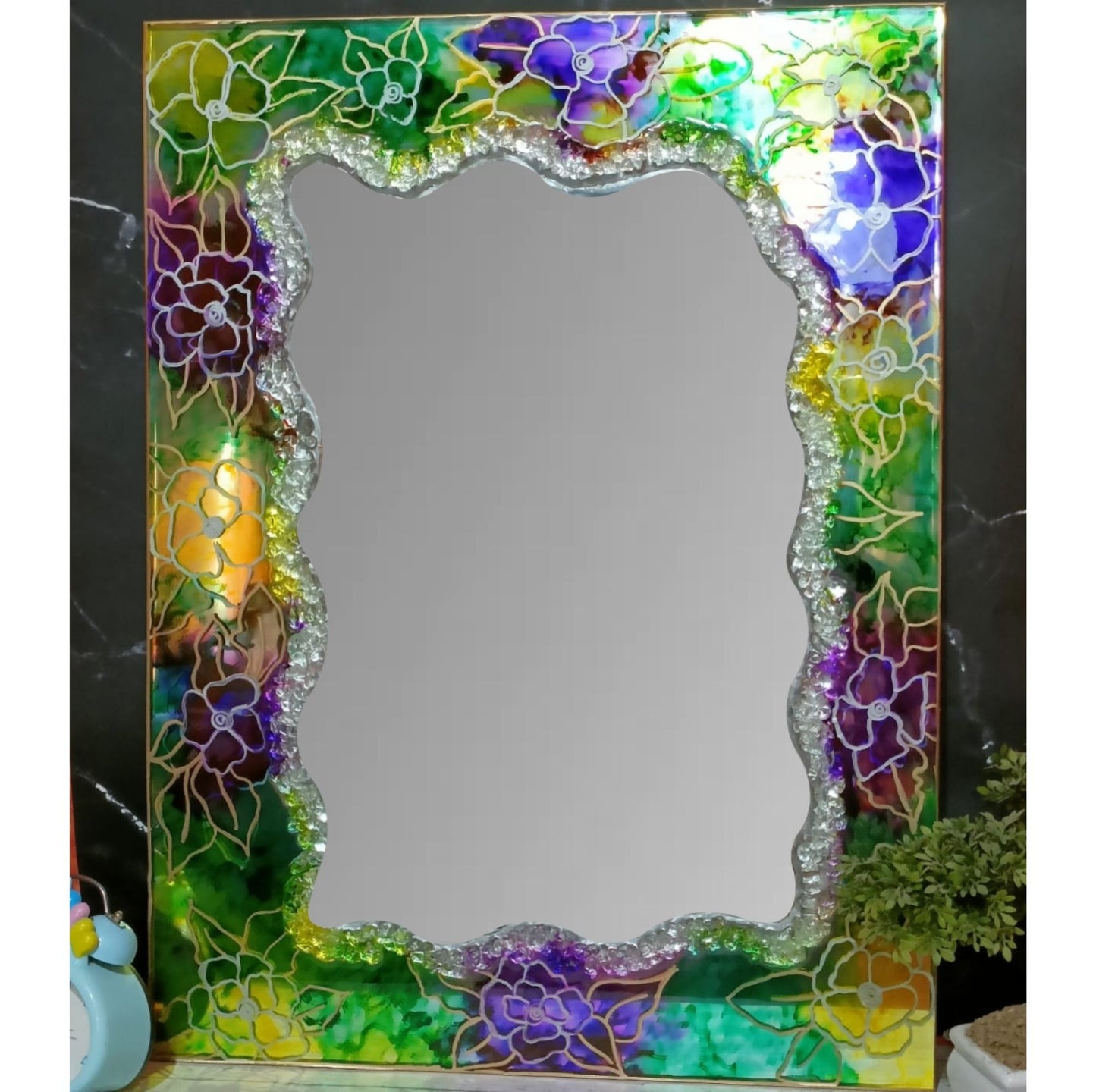 Resin abstract Mirror for Bathroom/ Living Room/ Home decoration.