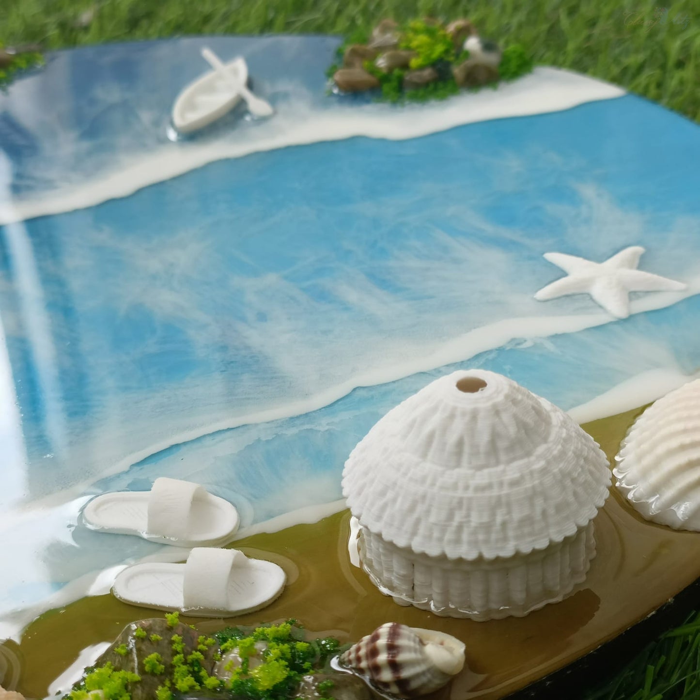 Resin Wall Decor With Ocean Beach Effect For Gallery Wall, Corporate Gift, Decorative Purposes, Tabletop Display